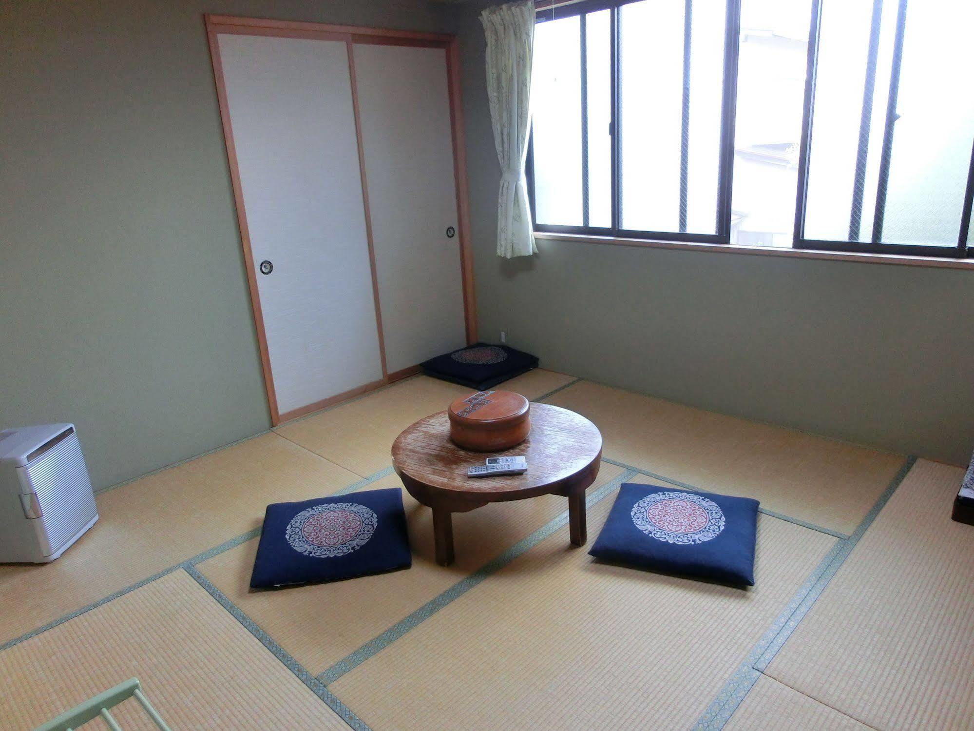 Oyado Iguchi Hotel Takayama  Buitenkant foto